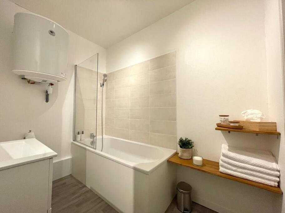 Le Patio - Renove Et Proche Lac Нантюа Екстериор снимка